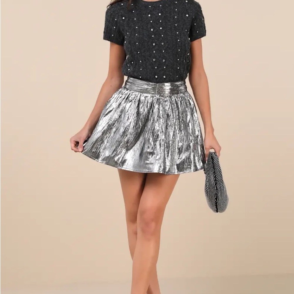 Lulu's Shimmering Silver Mini Skirt